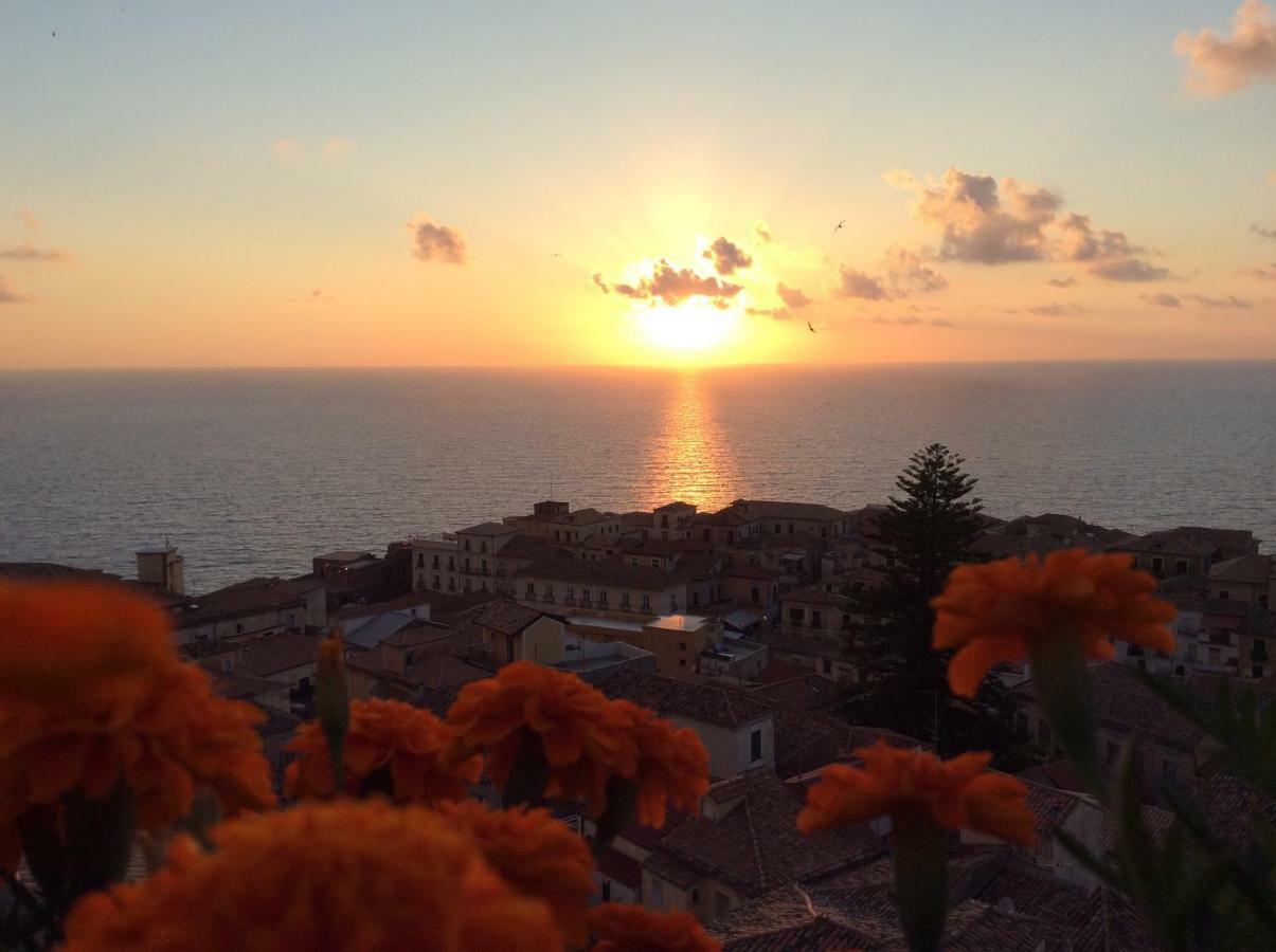 Il Terrazzo Su Pizzo Leilighet Eksteriør bilde